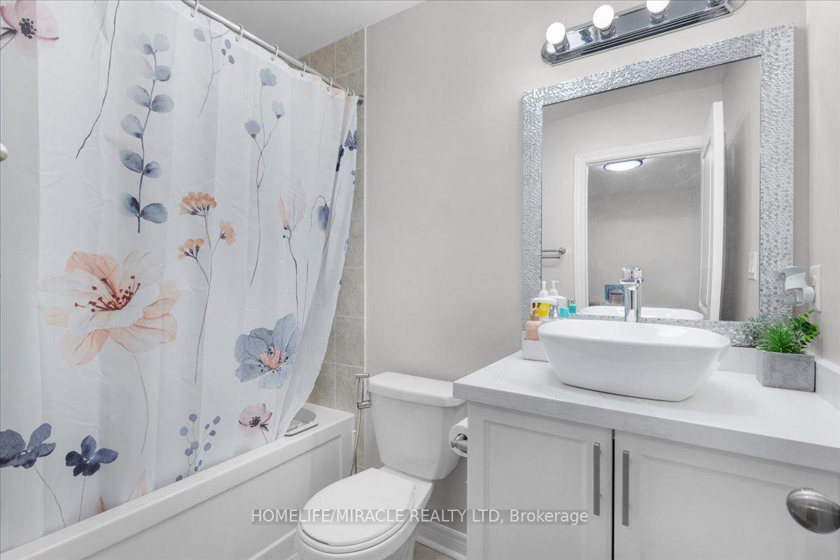 Photo 69 of 4 Hogan Manor Drive, Brampton, Northwest Brampton — HOMEH