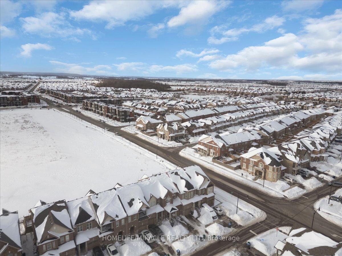 Photo 75 of 4 Hogan Manor Drive, Brampton, Northwest Brampton — HOMEH