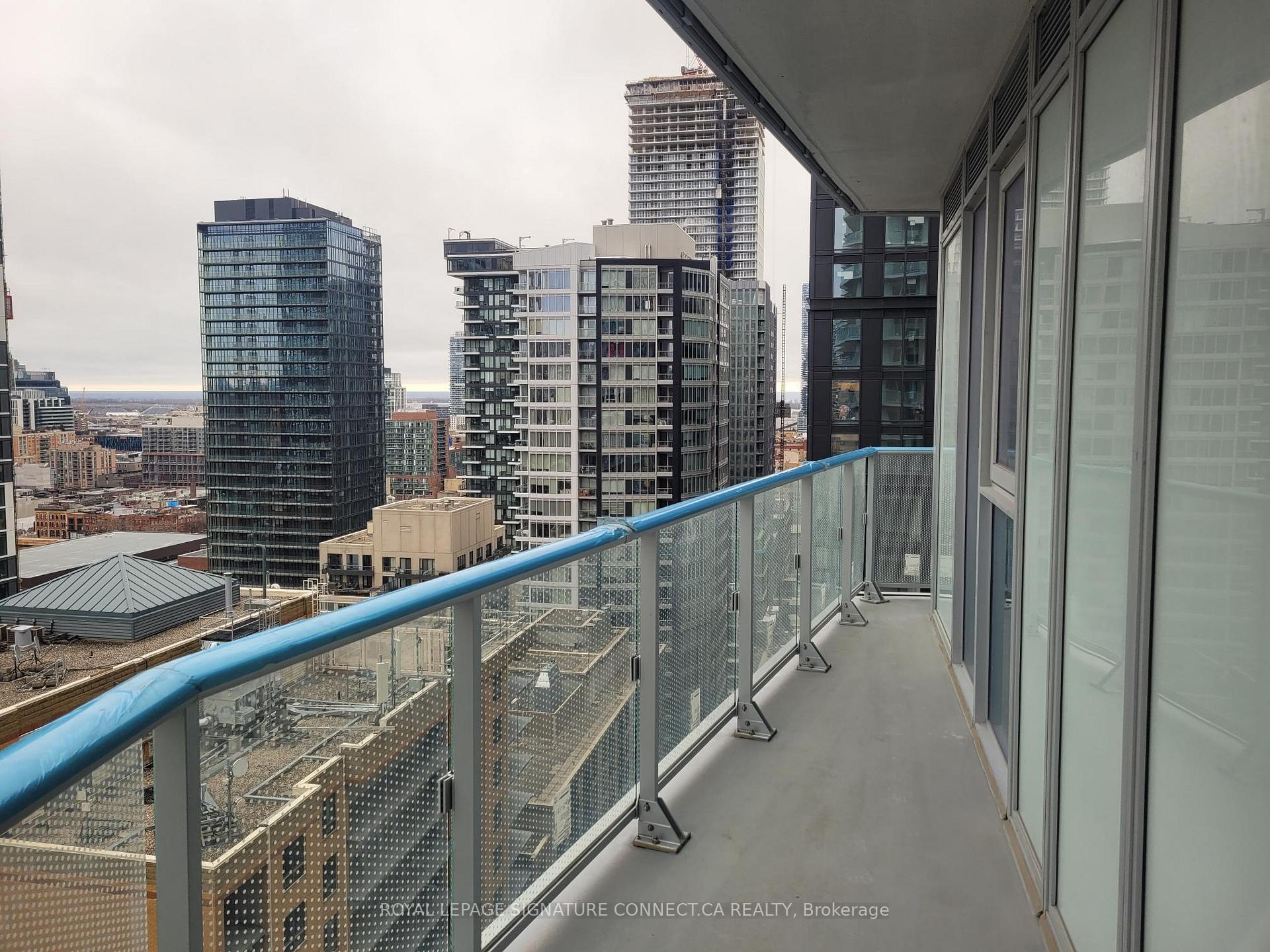 Front of Unit 2107, 100 Dalhousie Street