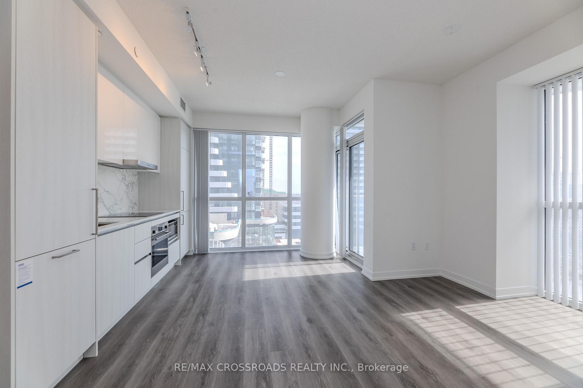 Photo 9 of Unit 702, 225 Commerce Street, Vaughan, Vaughan Corporate Centre — HOMEH