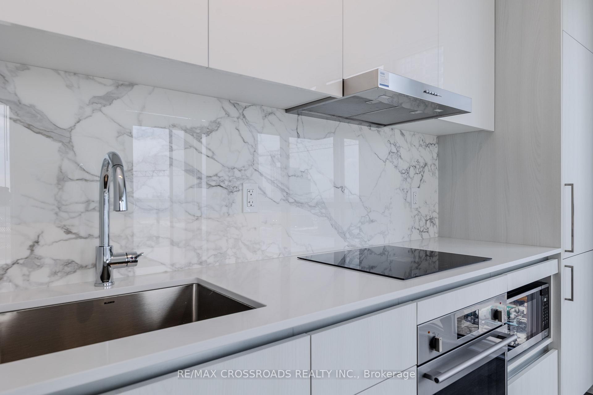 Photo 13 of Unit 702, 225 Commerce Street, Vaughan, Vaughan Corporate Centre — HOMEH