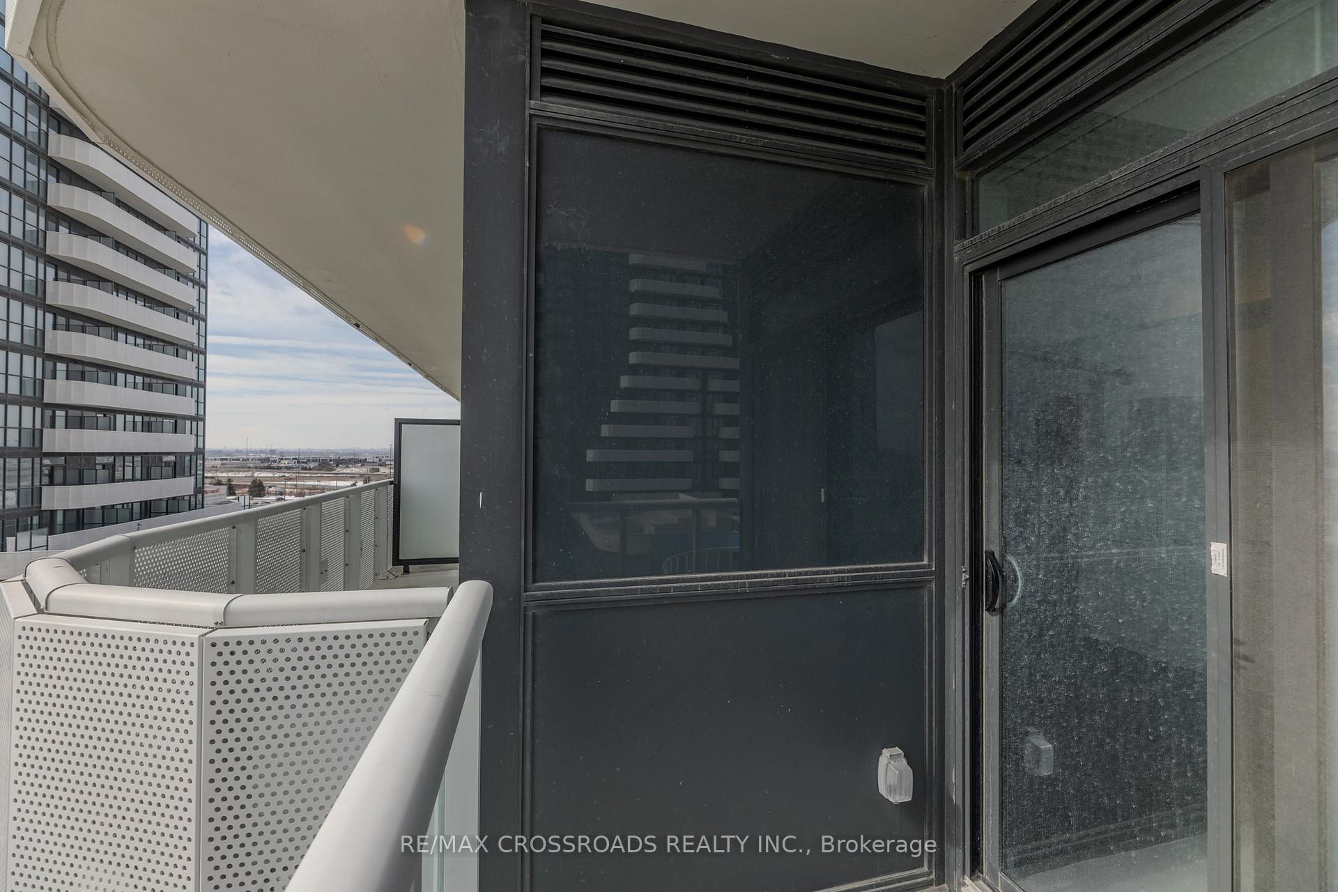 Photo 16 of Unit 702, 225 Commerce Street, Vaughan, Vaughan Corporate Centre — HOMEH