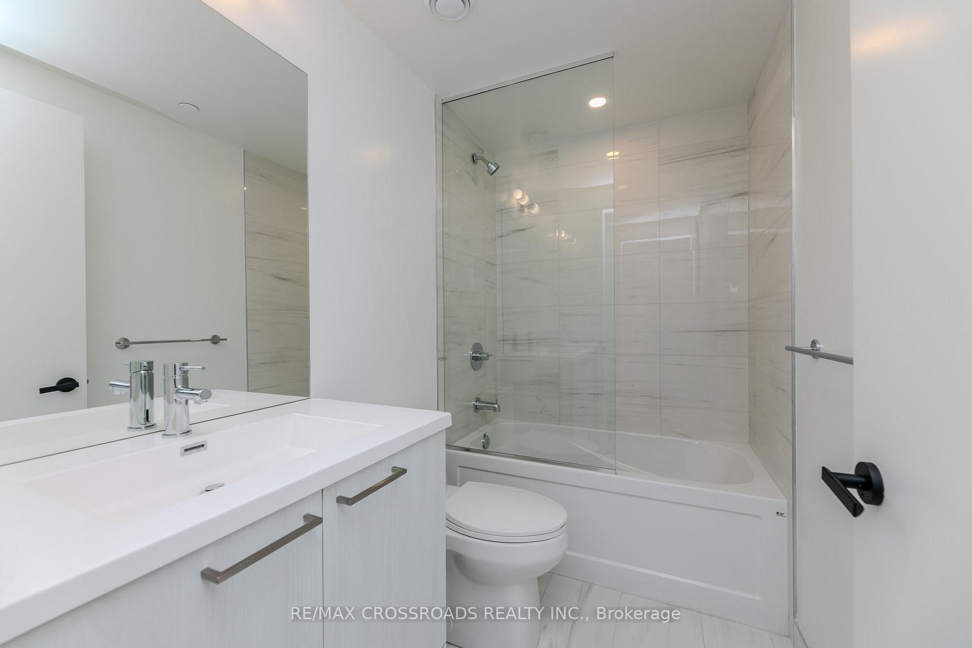 Photo 19 of Unit 702, 225 Commerce Street, Vaughan, Vaughan Corporate Centre — HOMEH