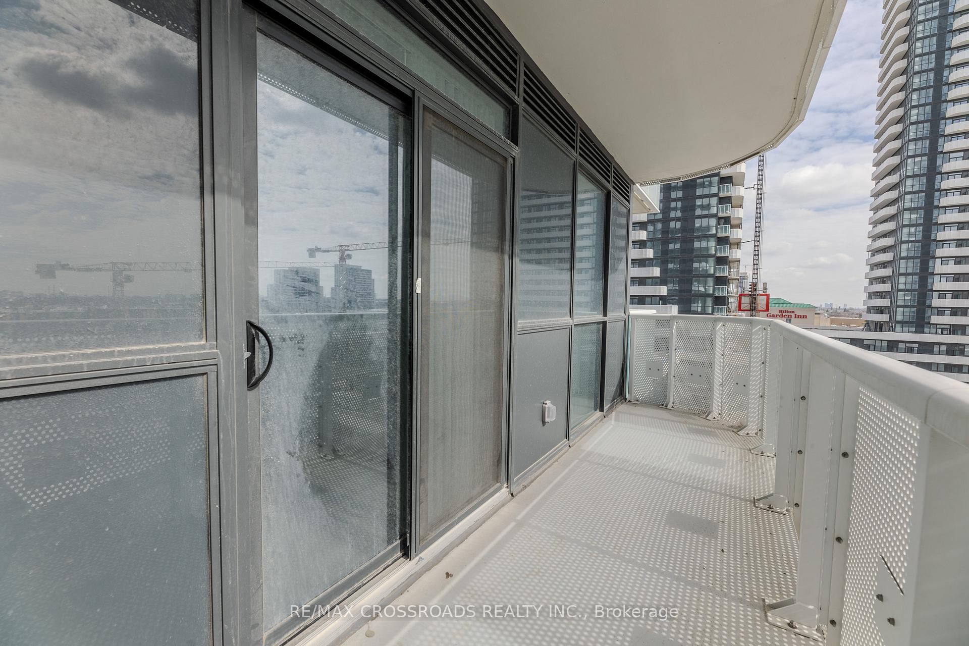 Photo 22 of Unit 702, 225 Commerce Street, Vaughan, Vaughan Corporate Centre — HOMEH