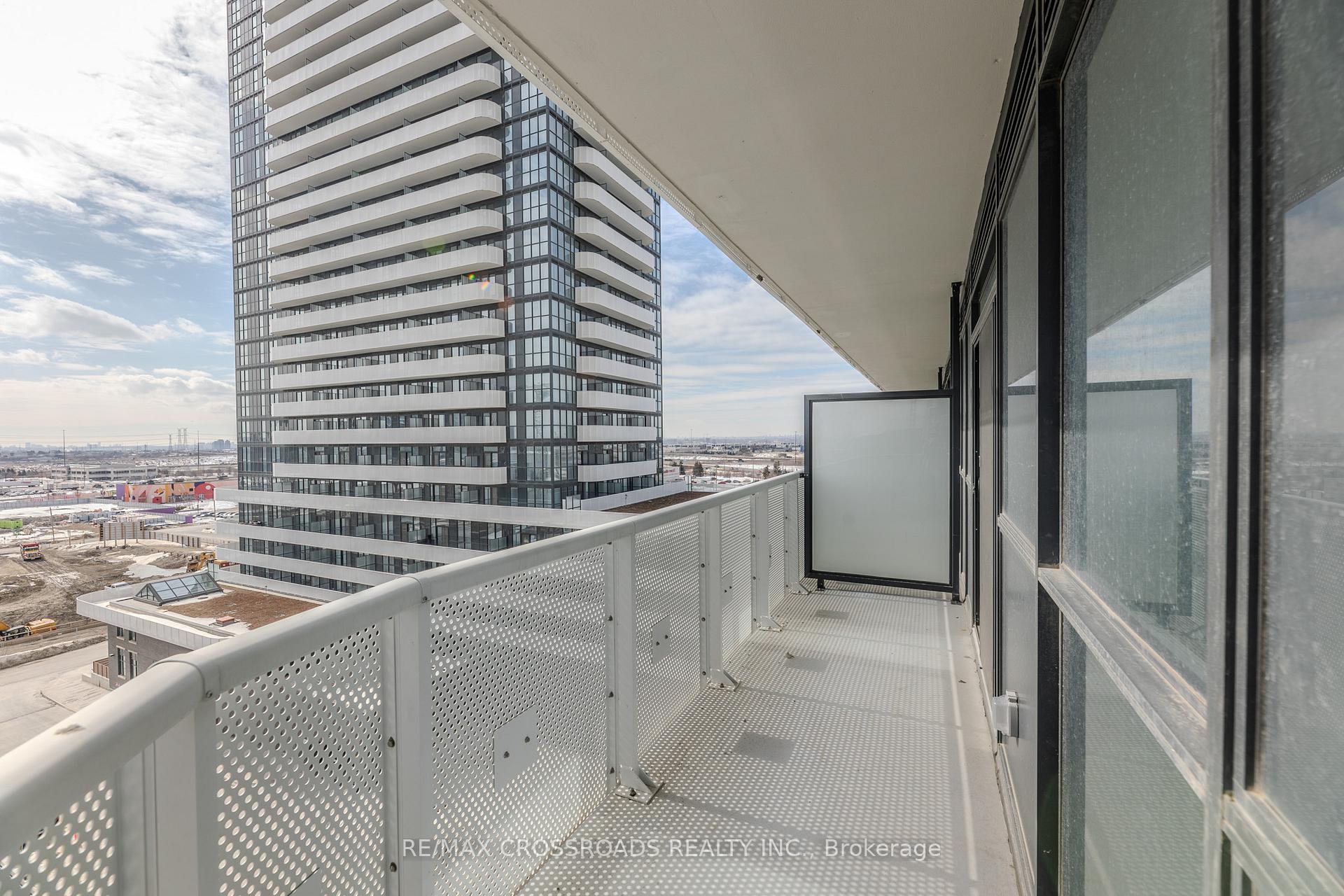 Photo 23 of Unit 702, 225 Commerce Street, Vaughan, Vaughan Corporate Centre — HOMEH