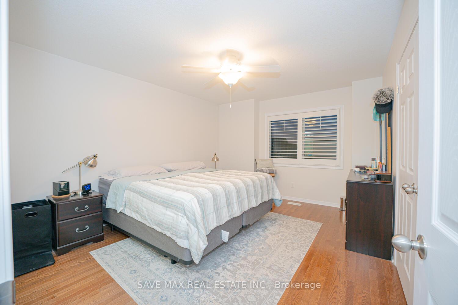Photo 52 of 15 Eliza Avenue N, Kitchener, Larentian West — HOMEH