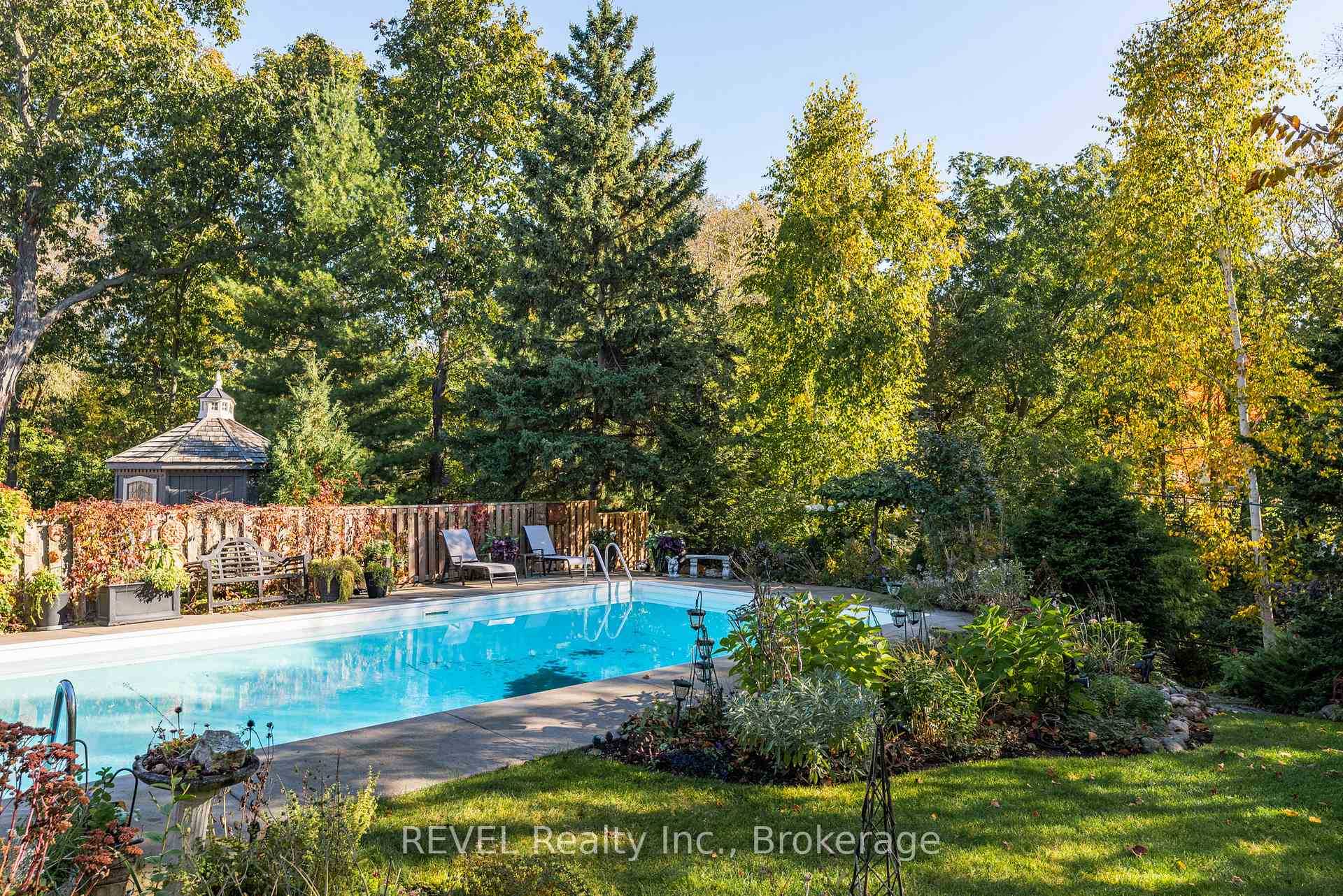 Photo 40 of 76 Spring Garden Boulevard, St. Catharines, Lakeshore — HOMEH