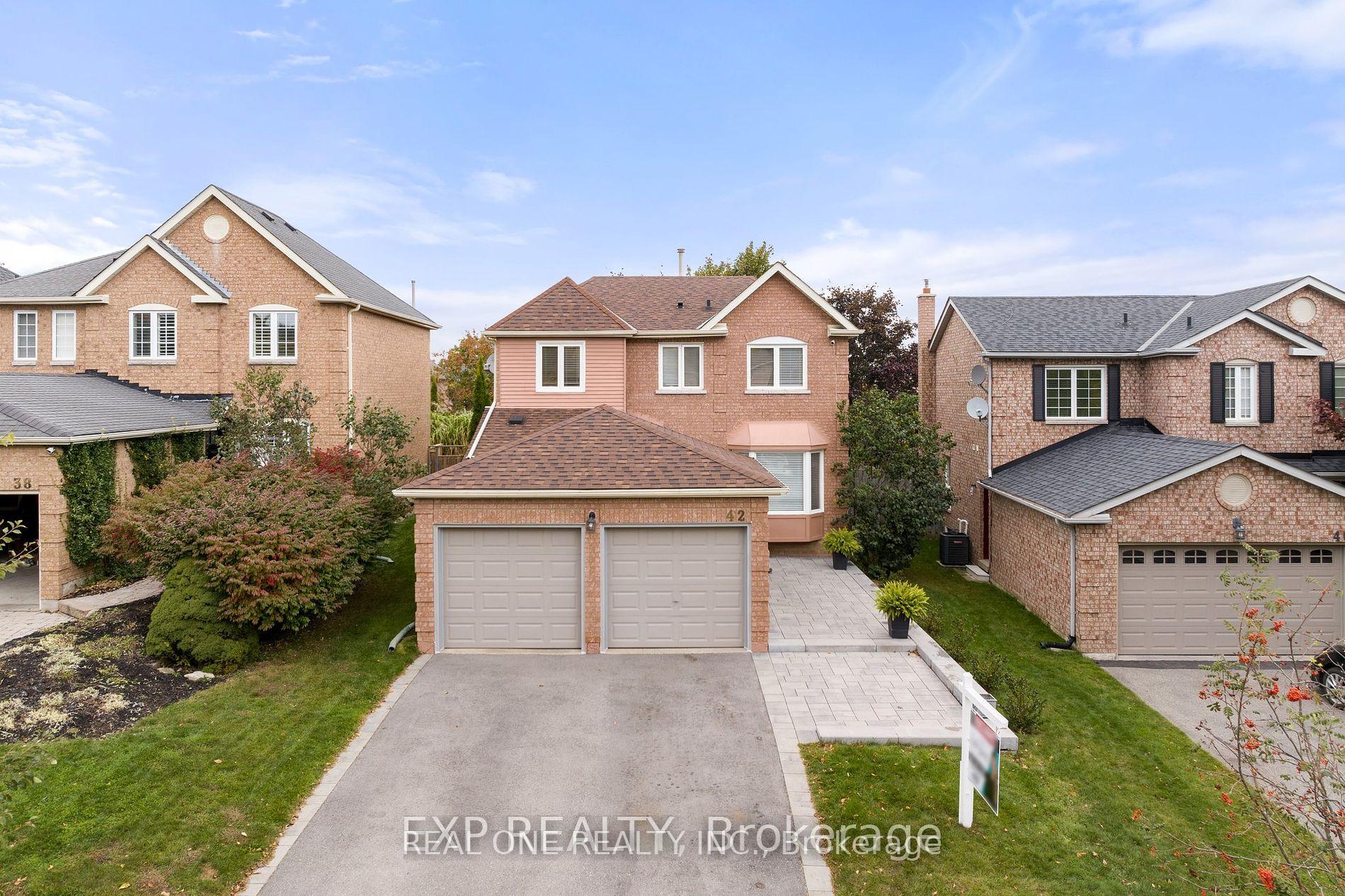 Photo 2 of 42 Buttonwood Trail, Aurora, Aurora Highlands — HOMEH