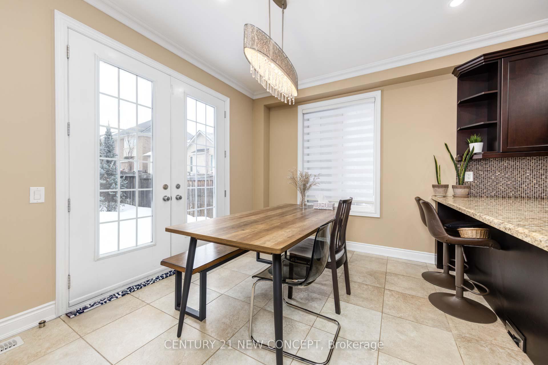 Photo 18 of 8 Sir Angelo Way, Vaughan, Patterson — HOMEH