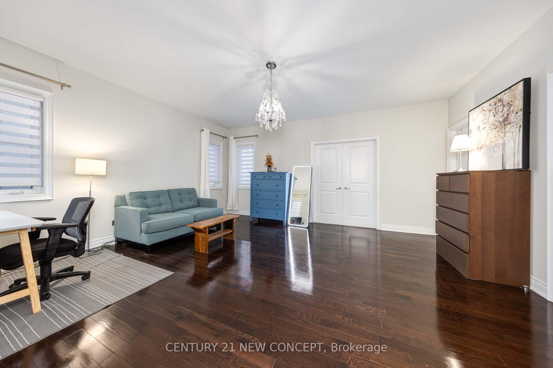Photo 26 of 8 Sir Angelo Way, Vaughan, Patterson — HOMEH