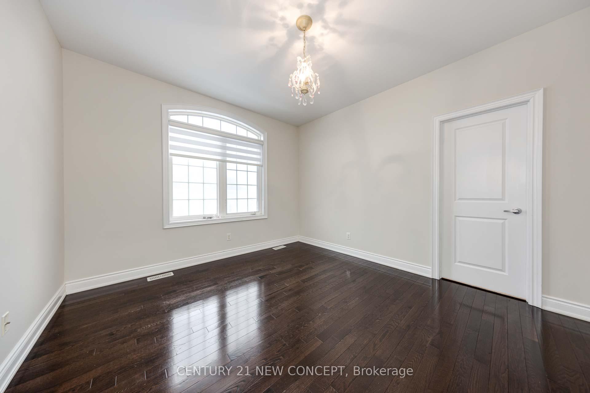 Photo 32 of 8 Sir Angelo Way, Vaughan, Patterson — HOMEH