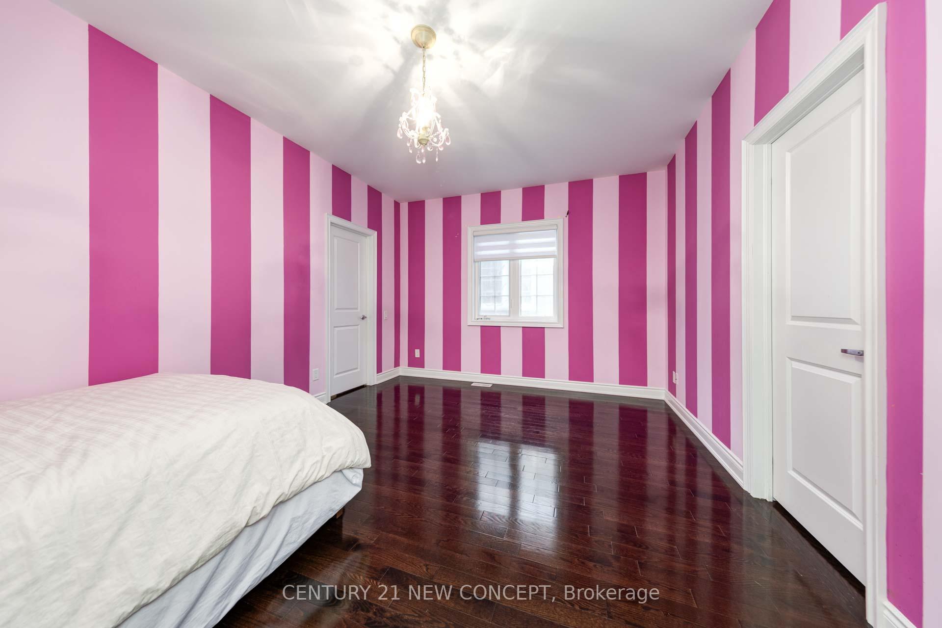 Photo 36 of 8 Sir Angelo Way, Vaughan, Patterson — HOMEH