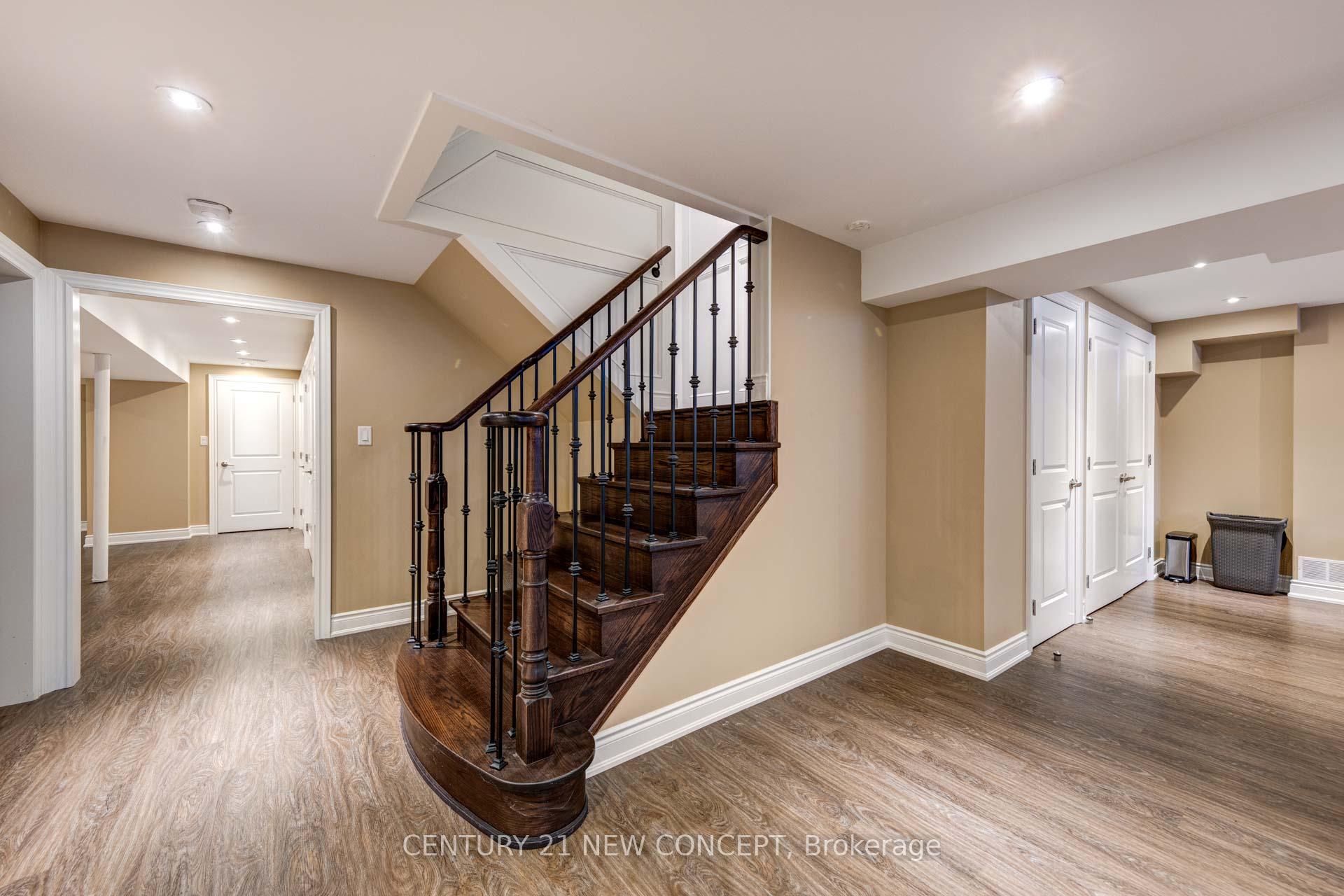 Photo 37 of 8 Sir Angelo Way, Vaughan, Patterson — HOMEH