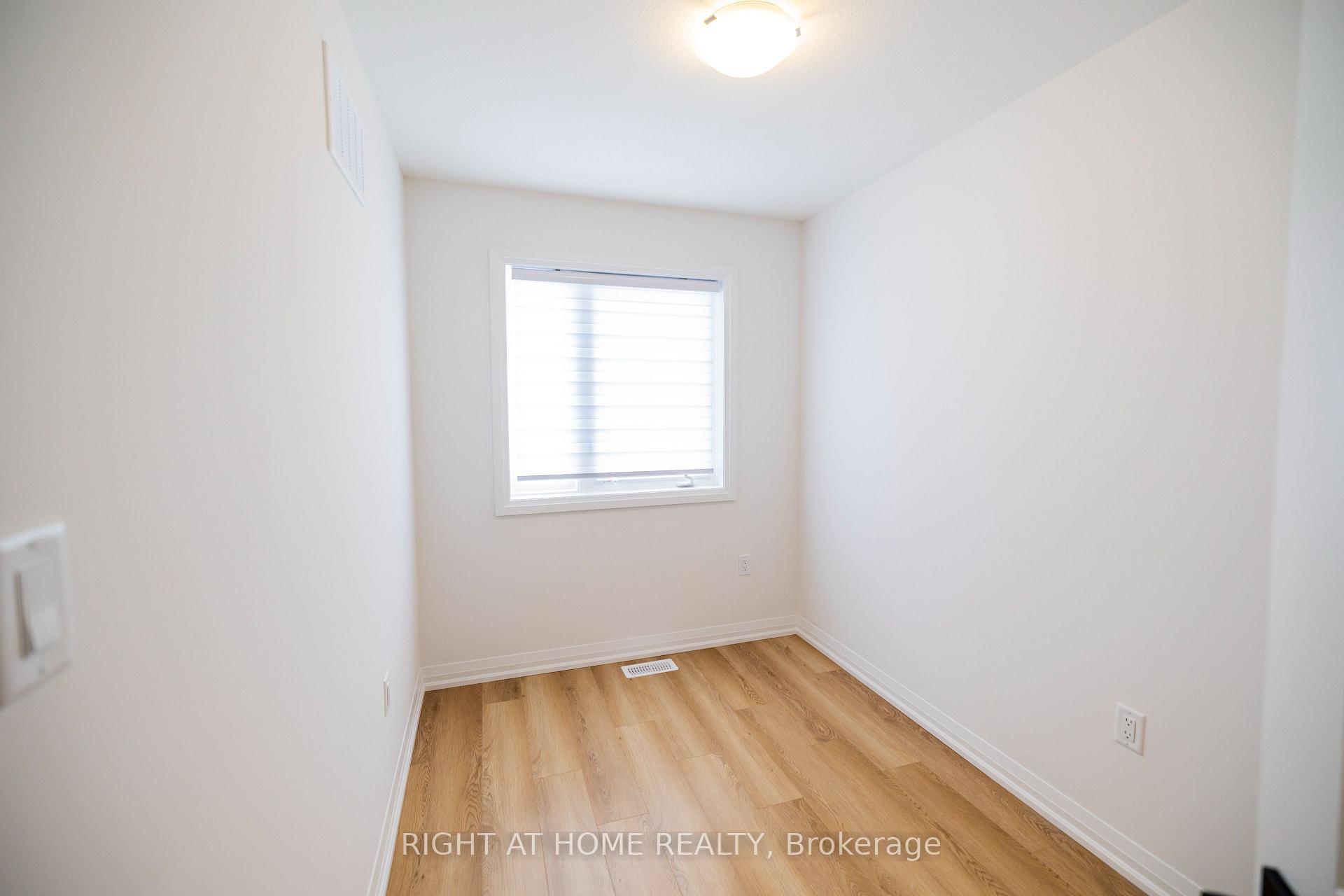 Photo 27 of Unit 18, 55 Tom Brown Drive, Brant, Paris — HOMEH