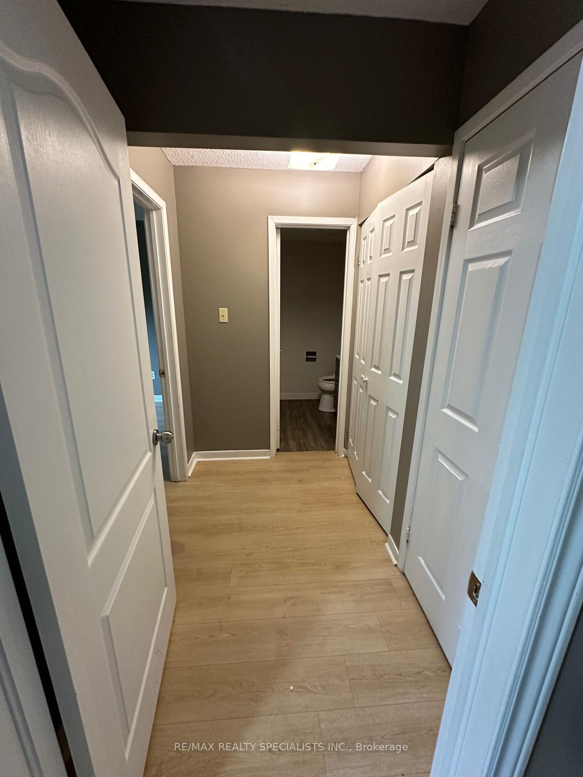 Photo 16 of 14 Talbot Street, Brampton, Bram West — HOMEH