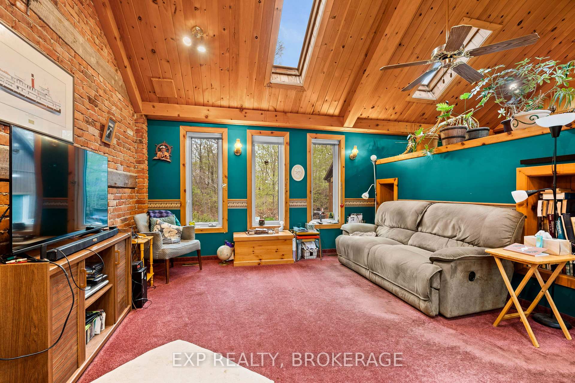 Photo 10 of 5046 Carrying Place Road, Frontenac, Frontenac South — HOMEH