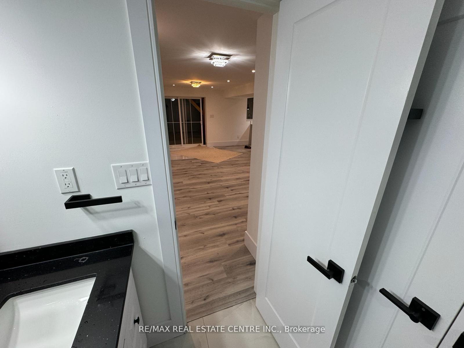 Photo 14 of Unit Walkout, 27 Olerud Drive, Whitby, Rural Whitby — HOMEH