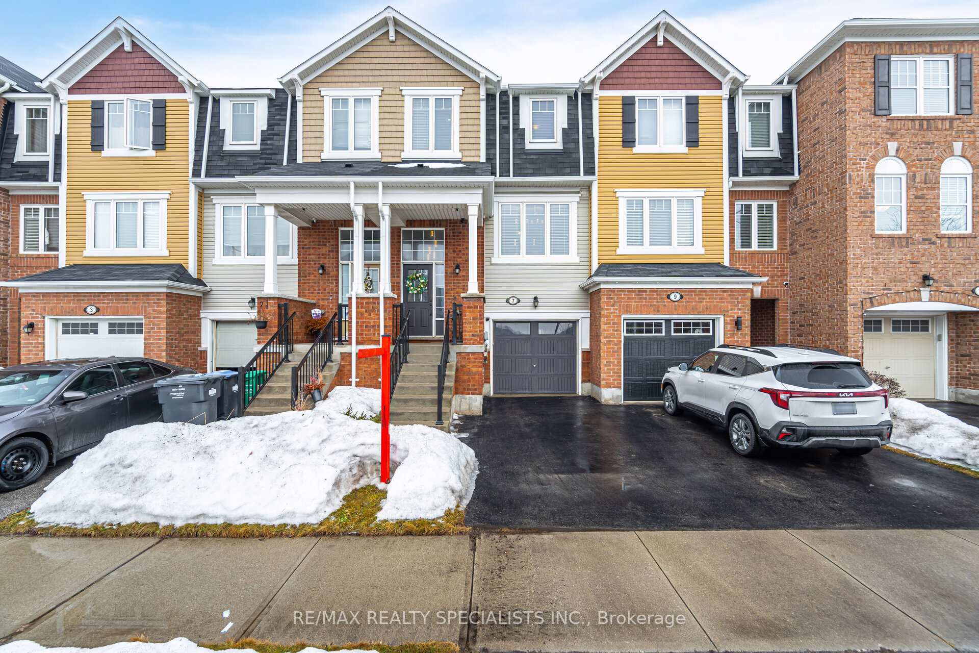 Photo 2 of 7 Butterworth Road, Brampton, Northwest Brampton — HOMEH