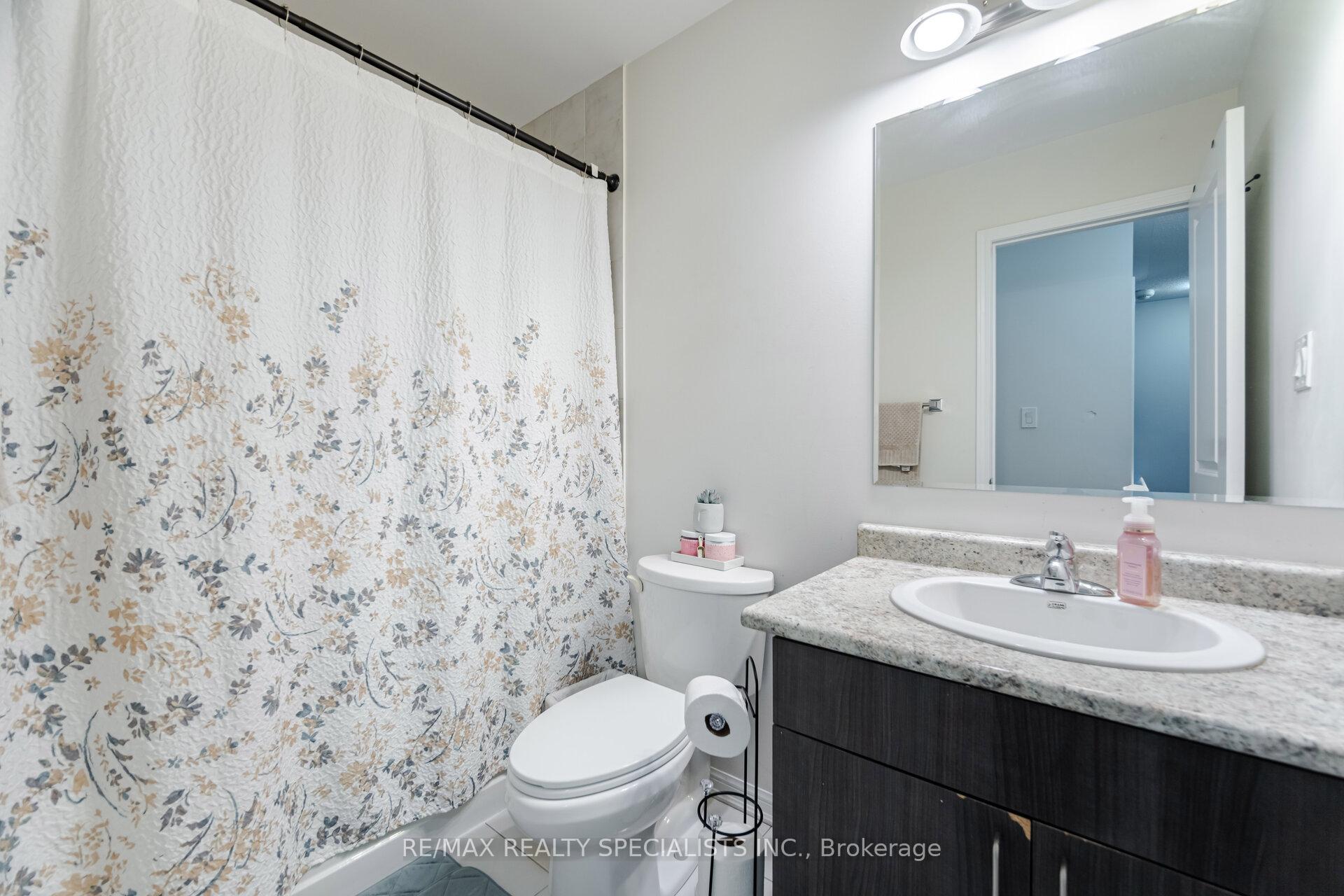 Photo 38 of 7 Butterworth Road, Brampton, Northwest Brampton — HOMEH