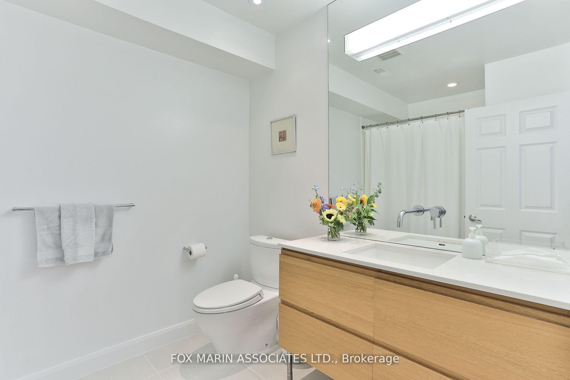 Photo 23 of 34 De Grassi Street, Toronto, South Riverdale — HOMEH
