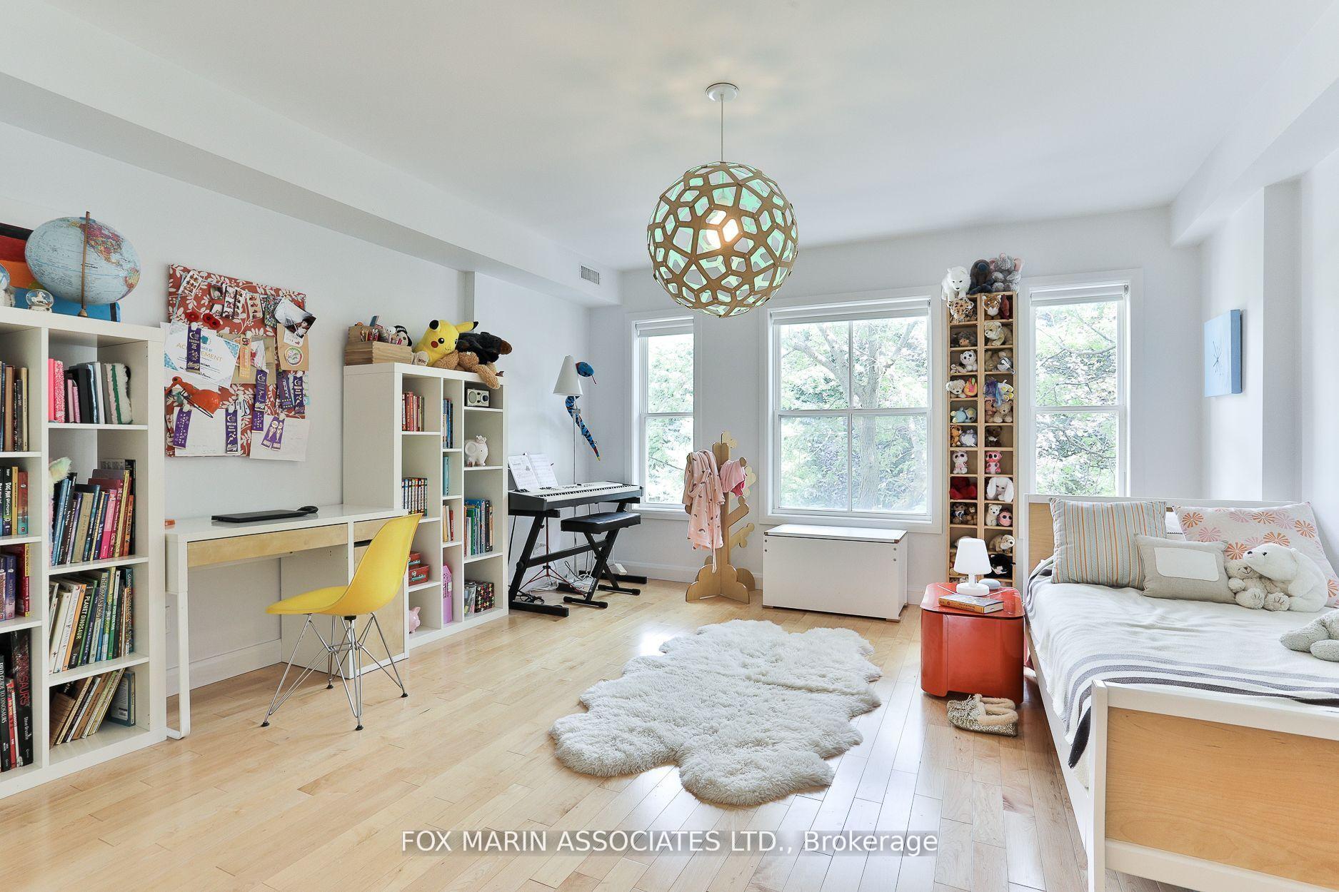 Photo 24 of 34 De Grassi Street, Toronto, South Riverdale — HOMEH