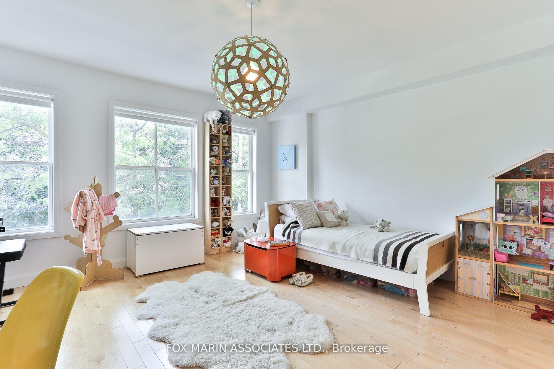 Photo 25 of 34 De Grassi Street, Toronto, South Riverdale — HOMEH