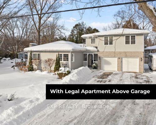 Front of 12 Golfview Crescent