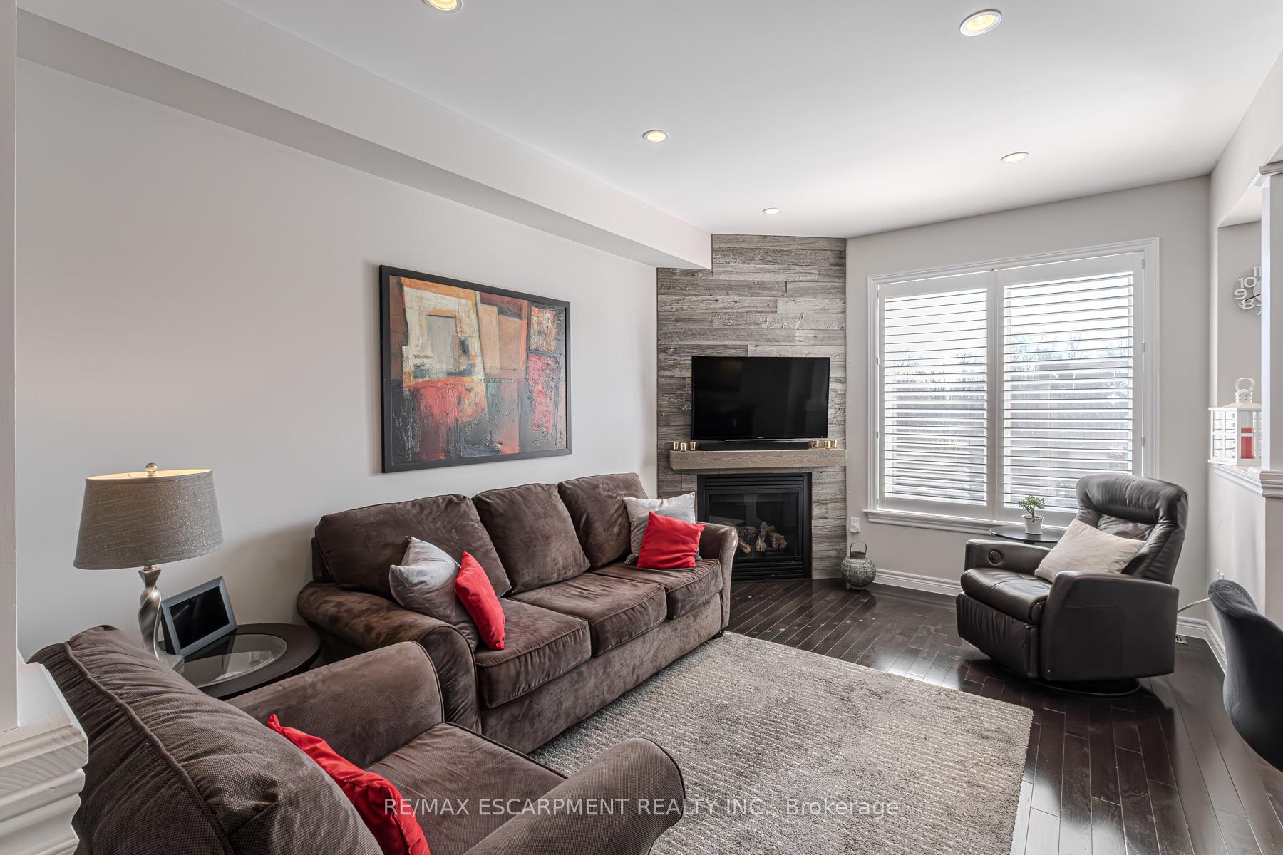 Photo 19 of 15 Summerberry Way, Hamilton, Sheldon — HOMEH