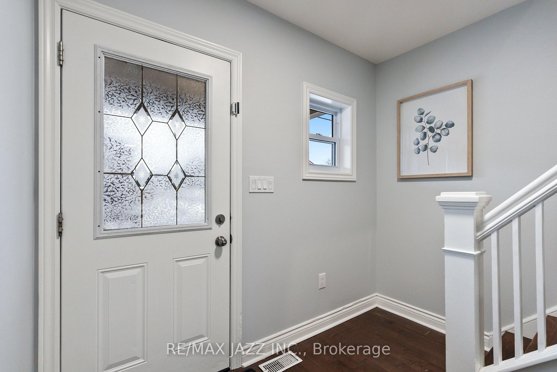 Photo 4 of 226 Eulalie Avenue, Oshawa, Central — HOMEH