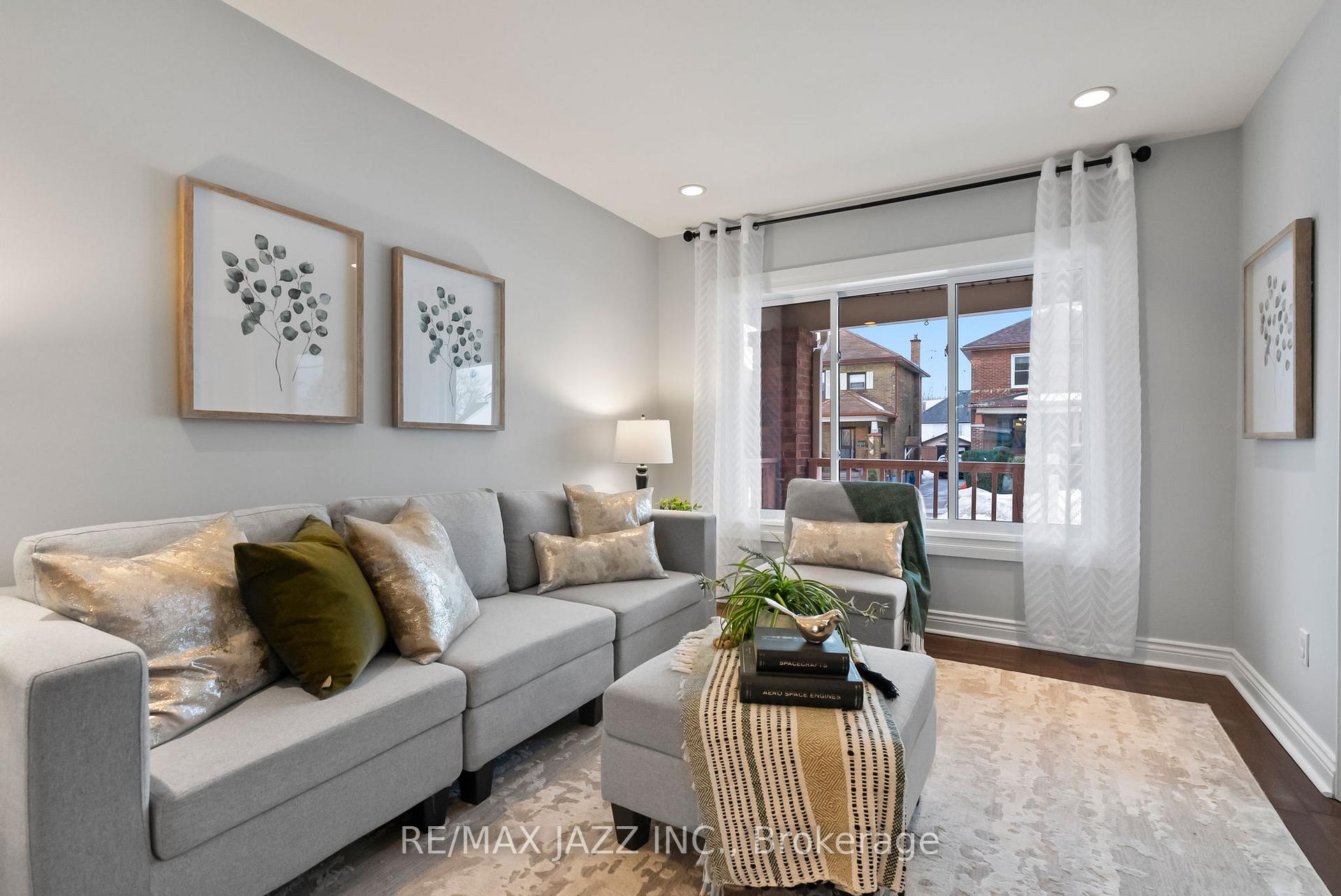 Photo 13 of 226 Eulalie Avenue, Oshawa, Central — HOMEH