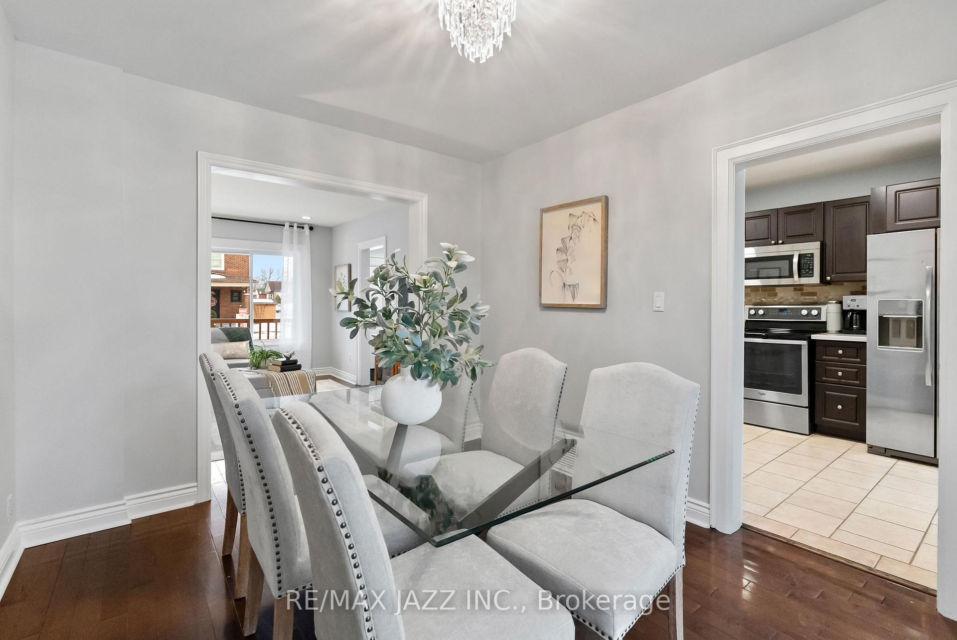 Photo 14 of 226 Eulalie Avenue, Oshawa, Central — HOMEH