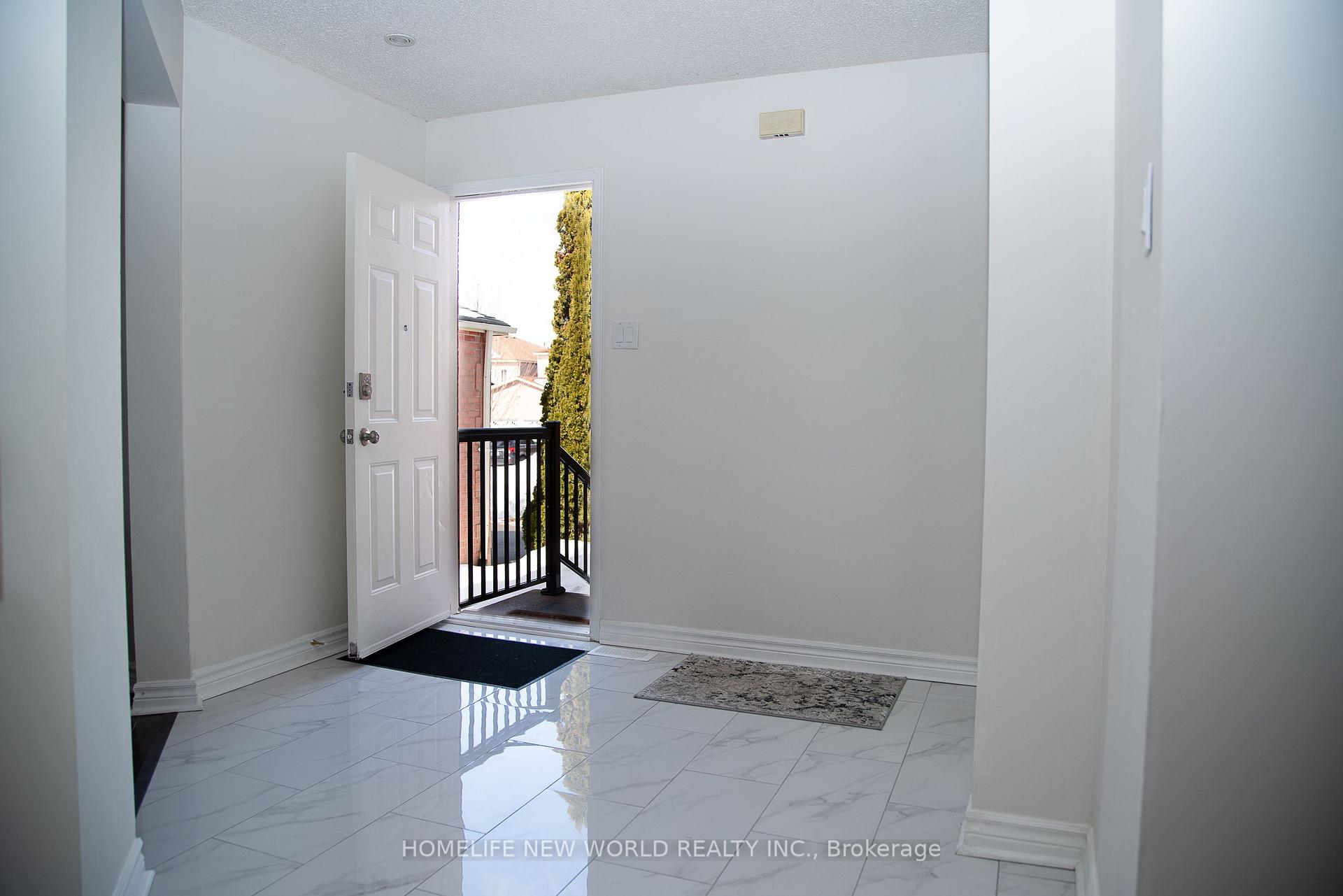 Photo 3 of 9 Parkins Drive, Ajax, Central — HOMEH