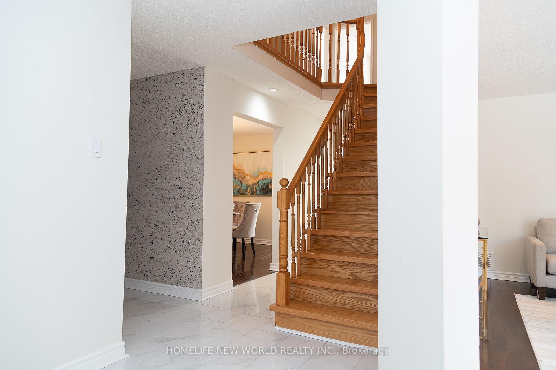 Photo 15 of 9 Parkins Drive, Ajax, Central — HOMEH