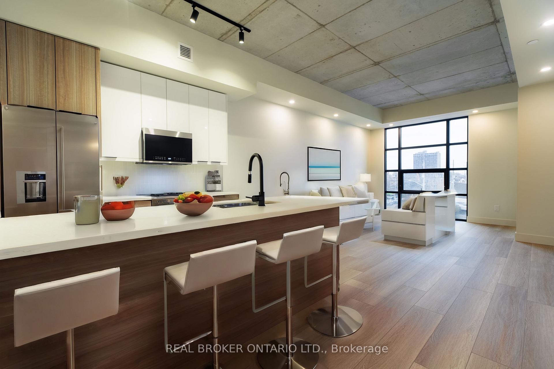 Photo 3 of Unit 505, 24 Augusta Street, Hamilton, Corktown — HOMEH