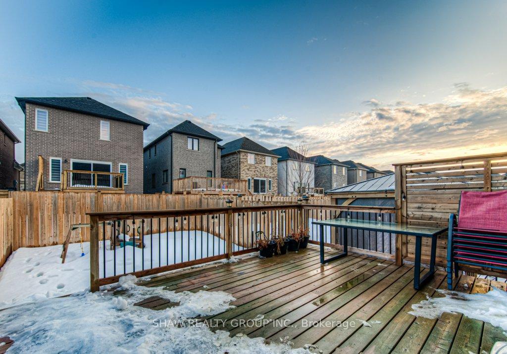 Photo 53 of 104 Hollybrook Trail, Kitchener — HOMEH