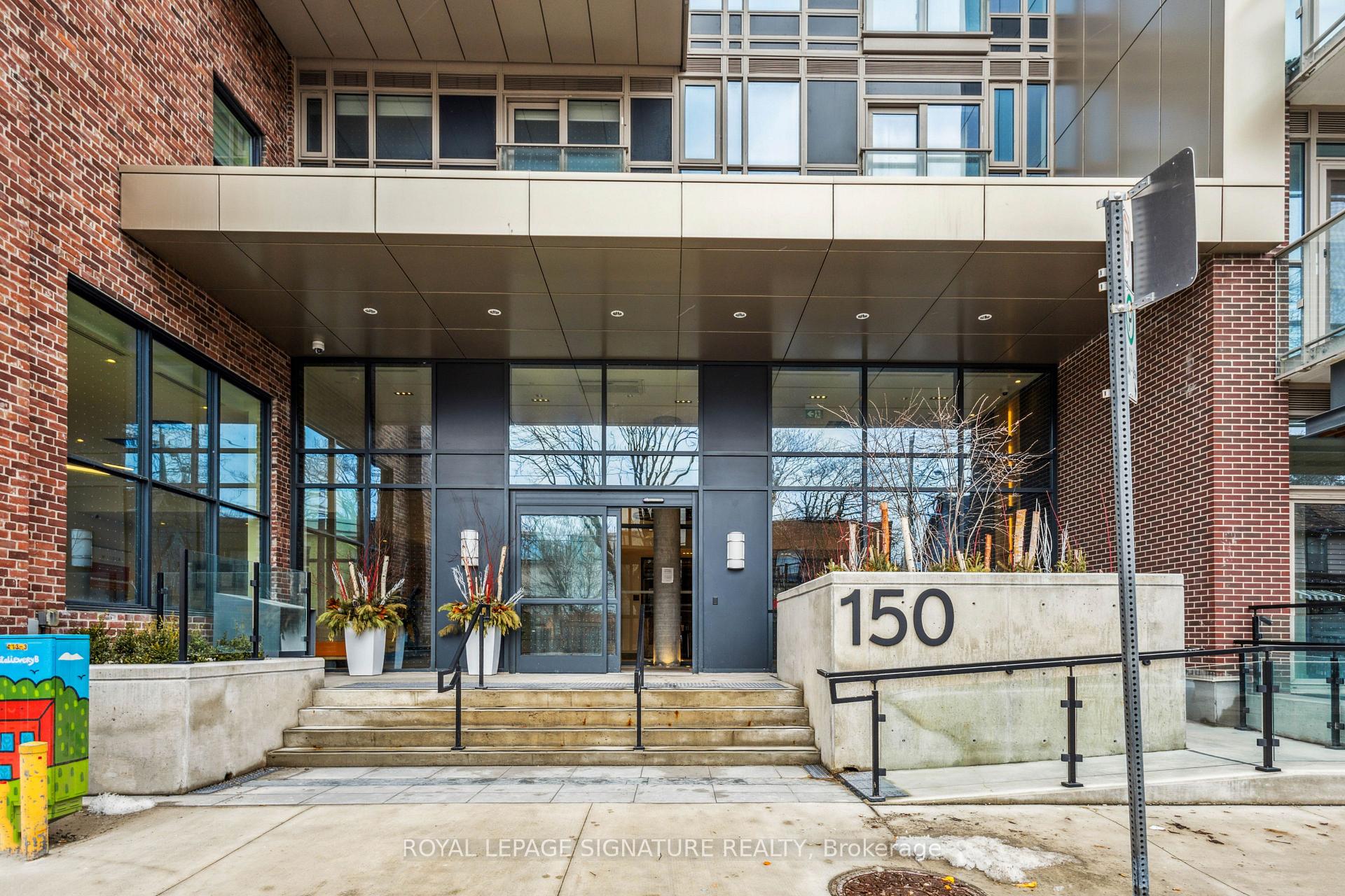 Photo 3 of Unit 710, 150 Logan Avenue, Toronto, South Riverdale — HOMEH