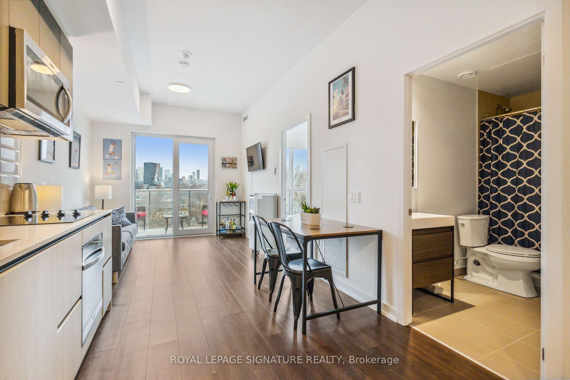 Photo 6 of Unit 710, 150 Logan Avenue, Toronto, South Riverdale — HOMEH