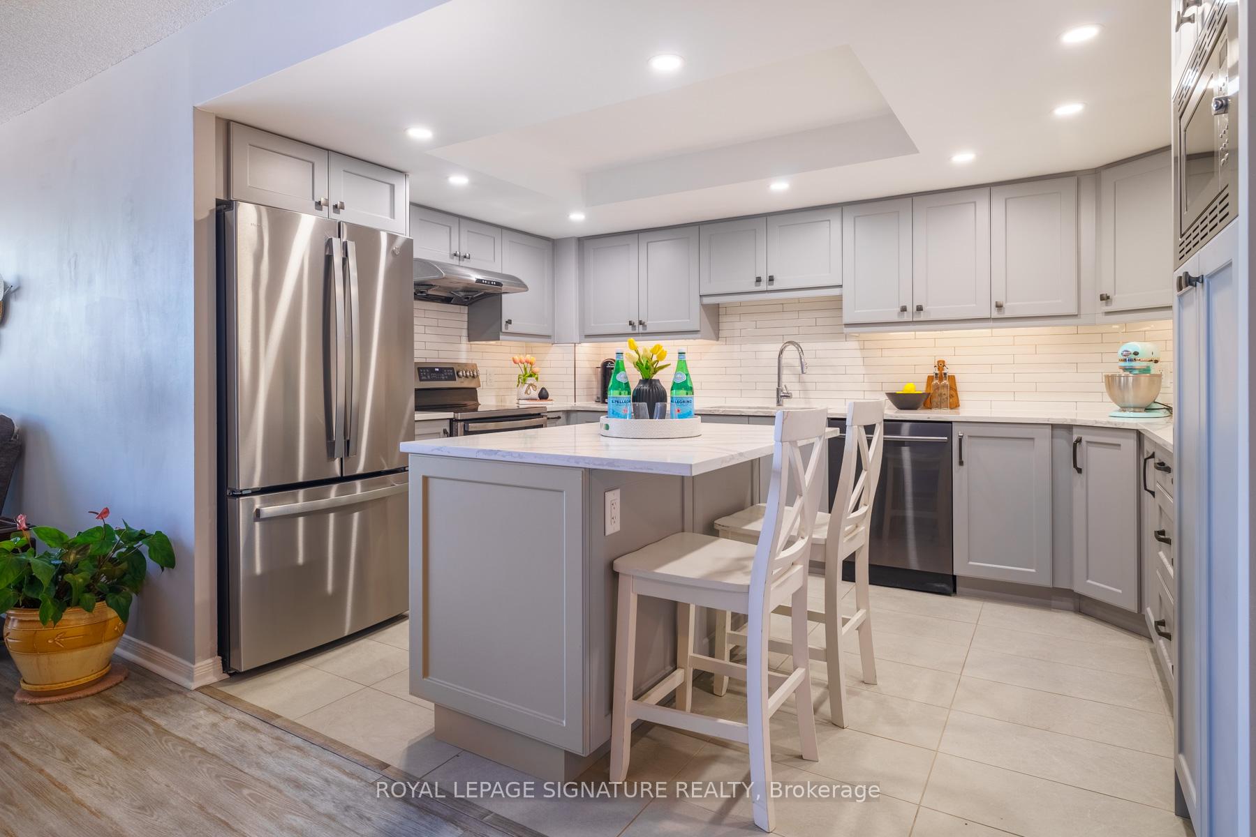 Photo 10 of Unit 602, 70 Cumberland Lane, Ajax, South West — HOMEH