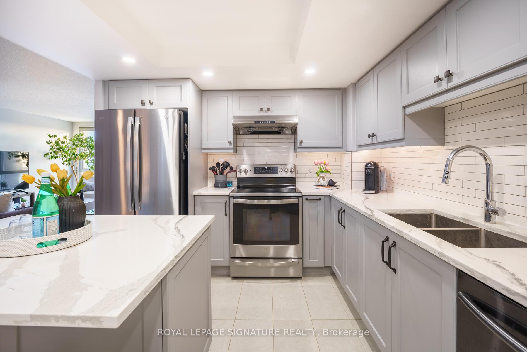 Photo 11 of Unit 602, 70 Cumberland Lane, Ajax, South West — HOMEH