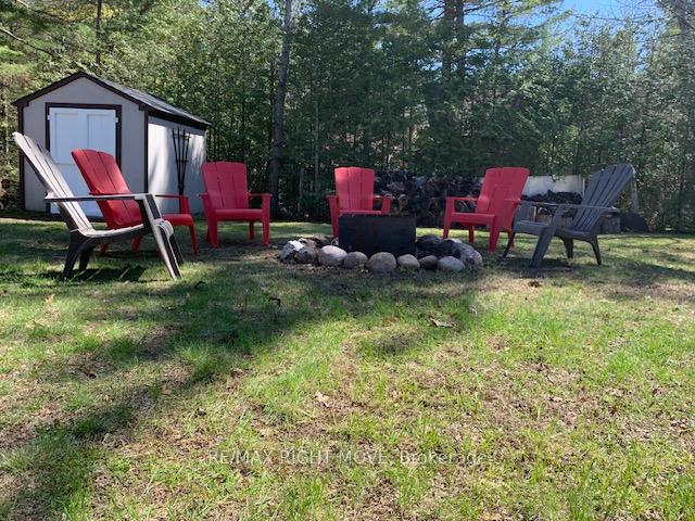 Photo 13 of 11 Stoney Road, Tiny, Lafontaine — HOMEH