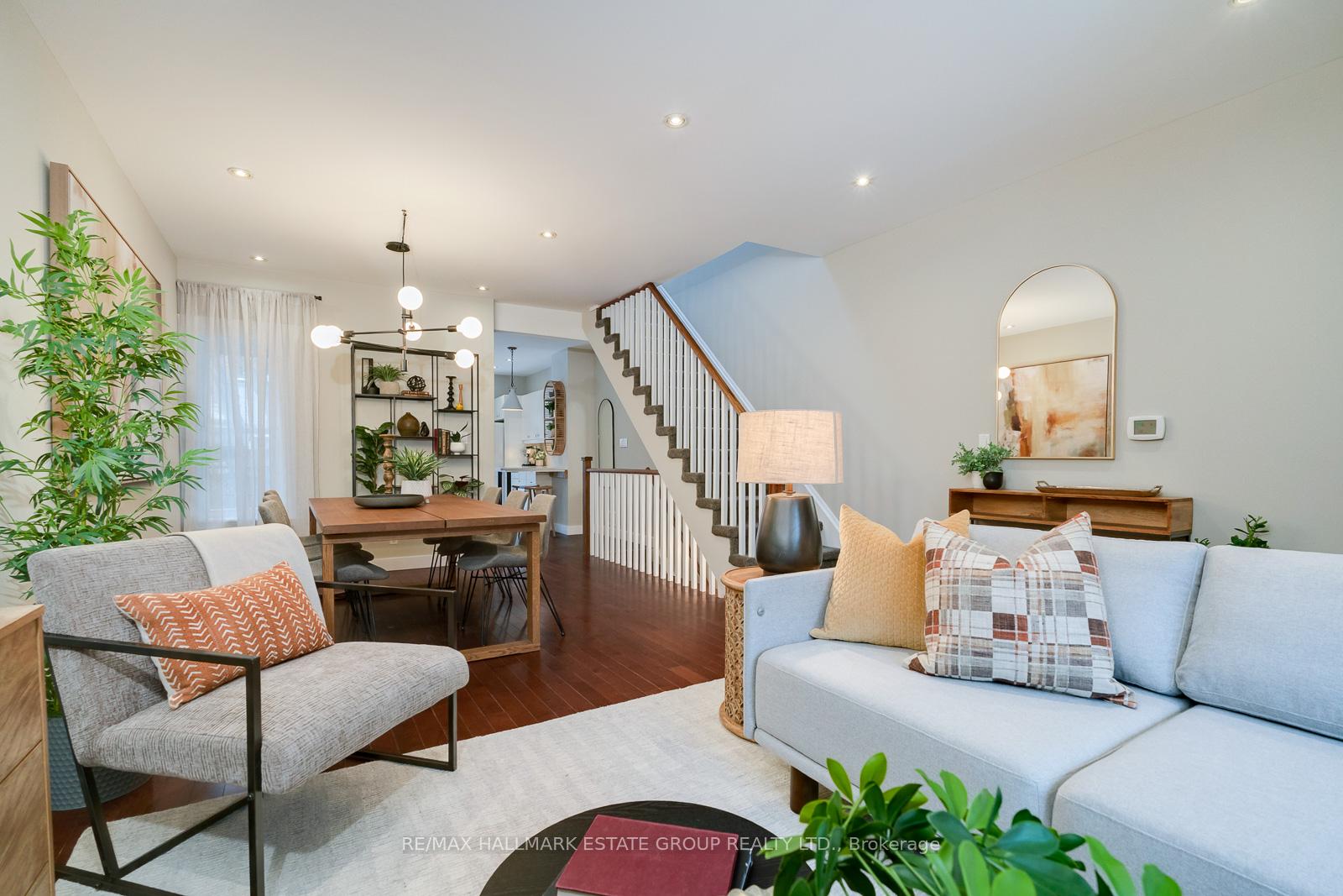 Photo 6 of 157 Withrow Avenue, Toronto, North Riverdale — HOMEH