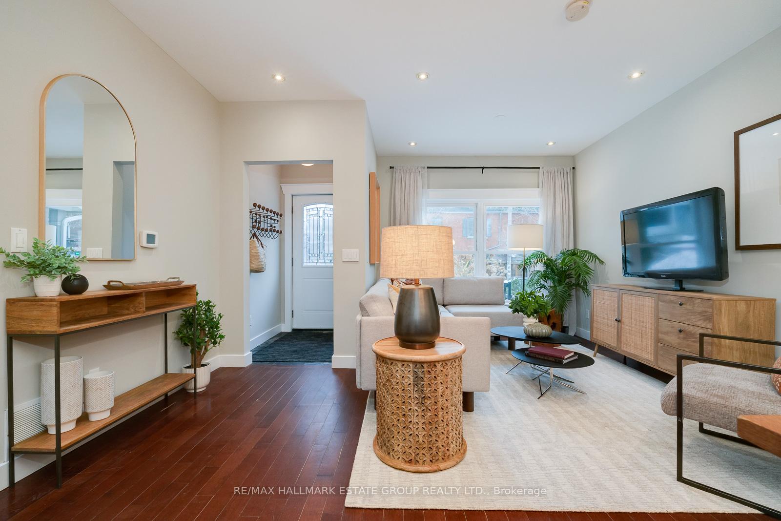 Photo 7 of 157 Withrow Avenue, Toronto, North Riverdale — HOMEH