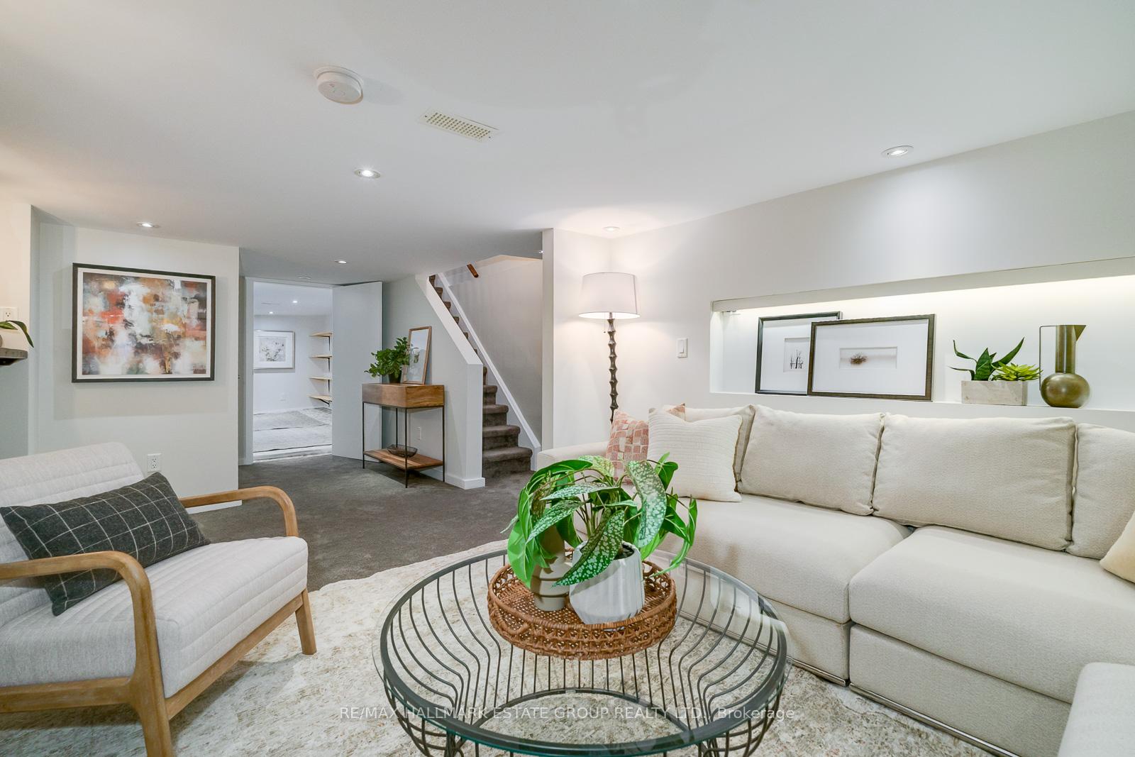 Photo 32 of 157 Withrow Avenue, Toronto, North Riverdale — HOMEH