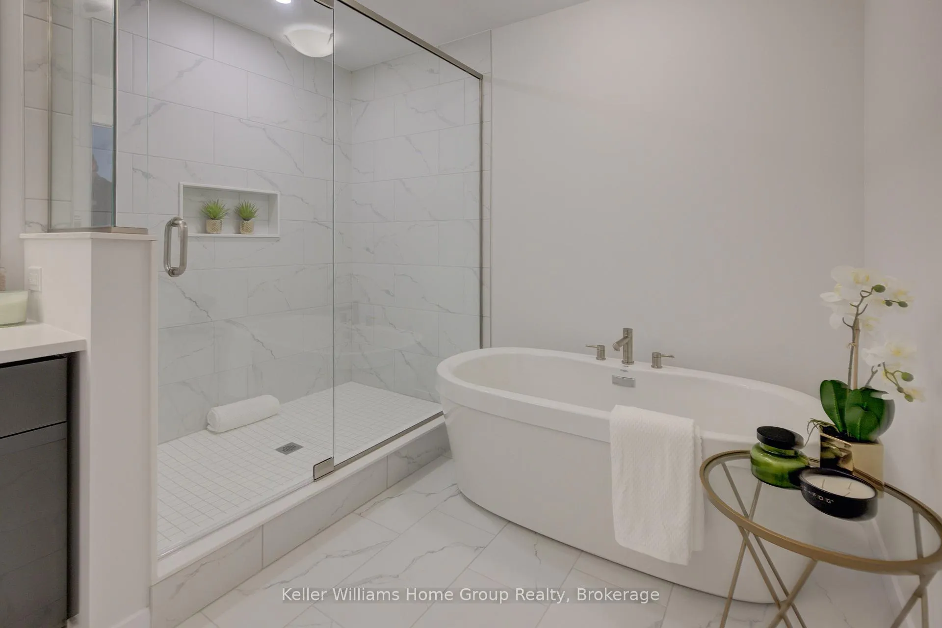 Photo 159 of 16 Nicholas Way, Guelph, Victoria North — HOMEH