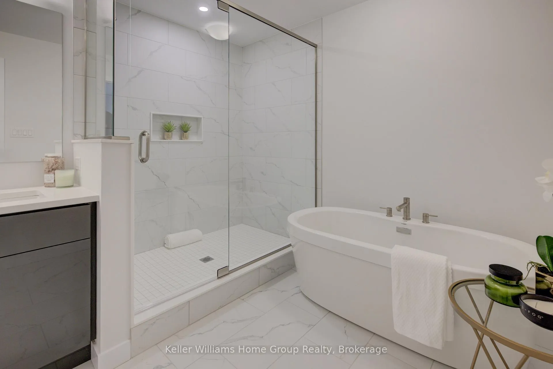 Photo 167 of 16 Nicholas Way, Guelph, Victoria North — HOMEH