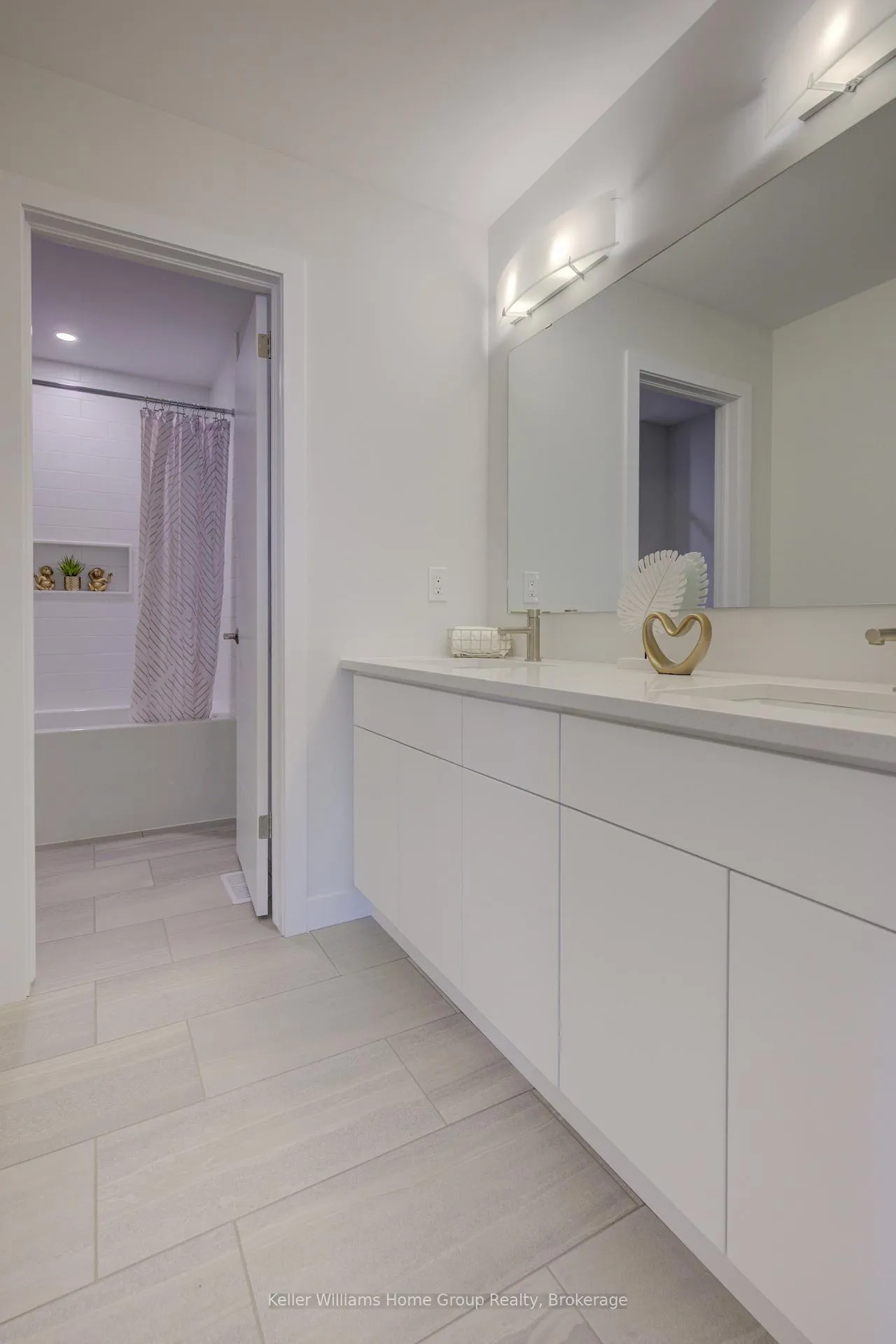 Photo 185 of 16 Nicholas Way, Guelph, Victoria North — HOMEH