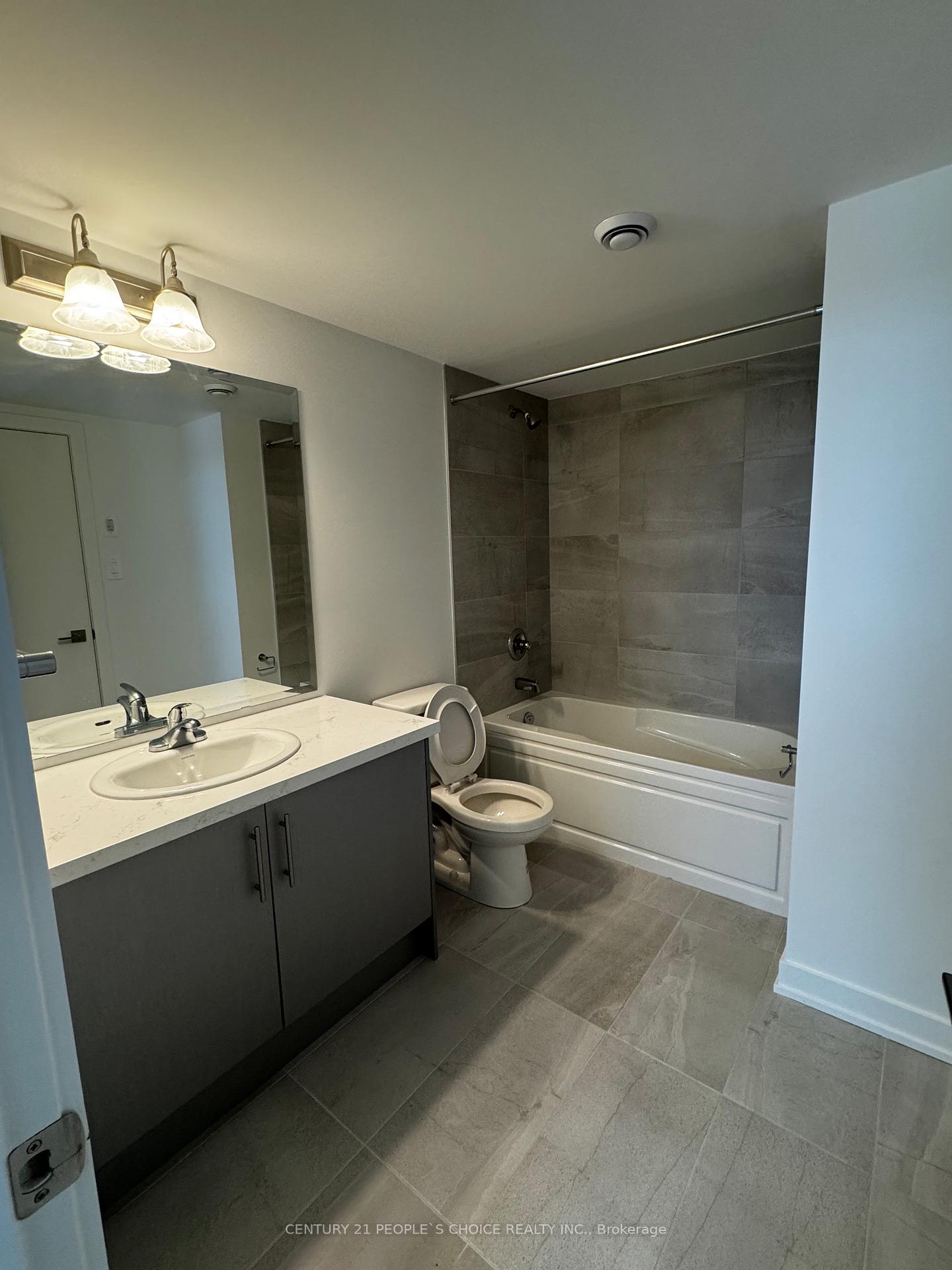 Photo 5 of Unit 24, 55 Romilly Avenue, Brampton, Northwest Brampton — HOMEH