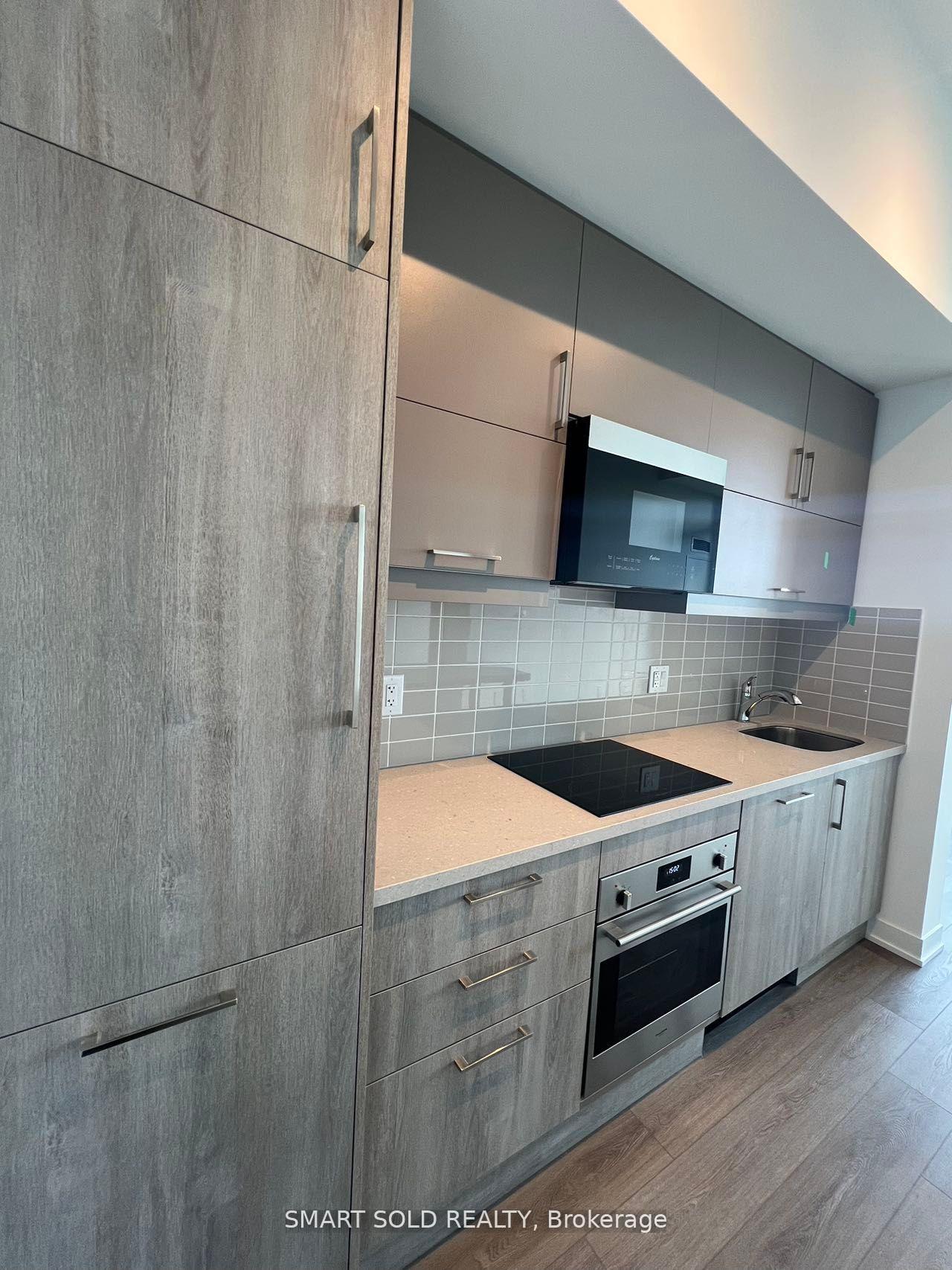 Photo 5 of Unit 1426, 8119 Birchmount Road, Markham, Unionville — HOMEH