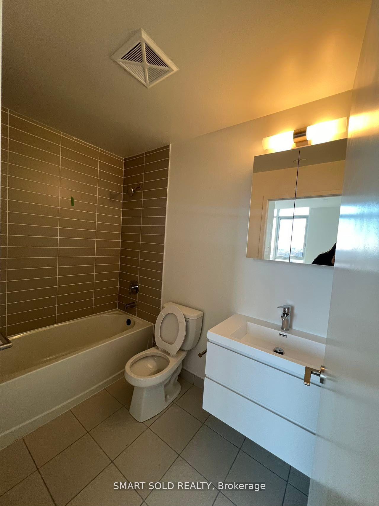 Photo 13 of Unit 1426, 8119 Birchmount Road, Markham, Unionville — HOMEH