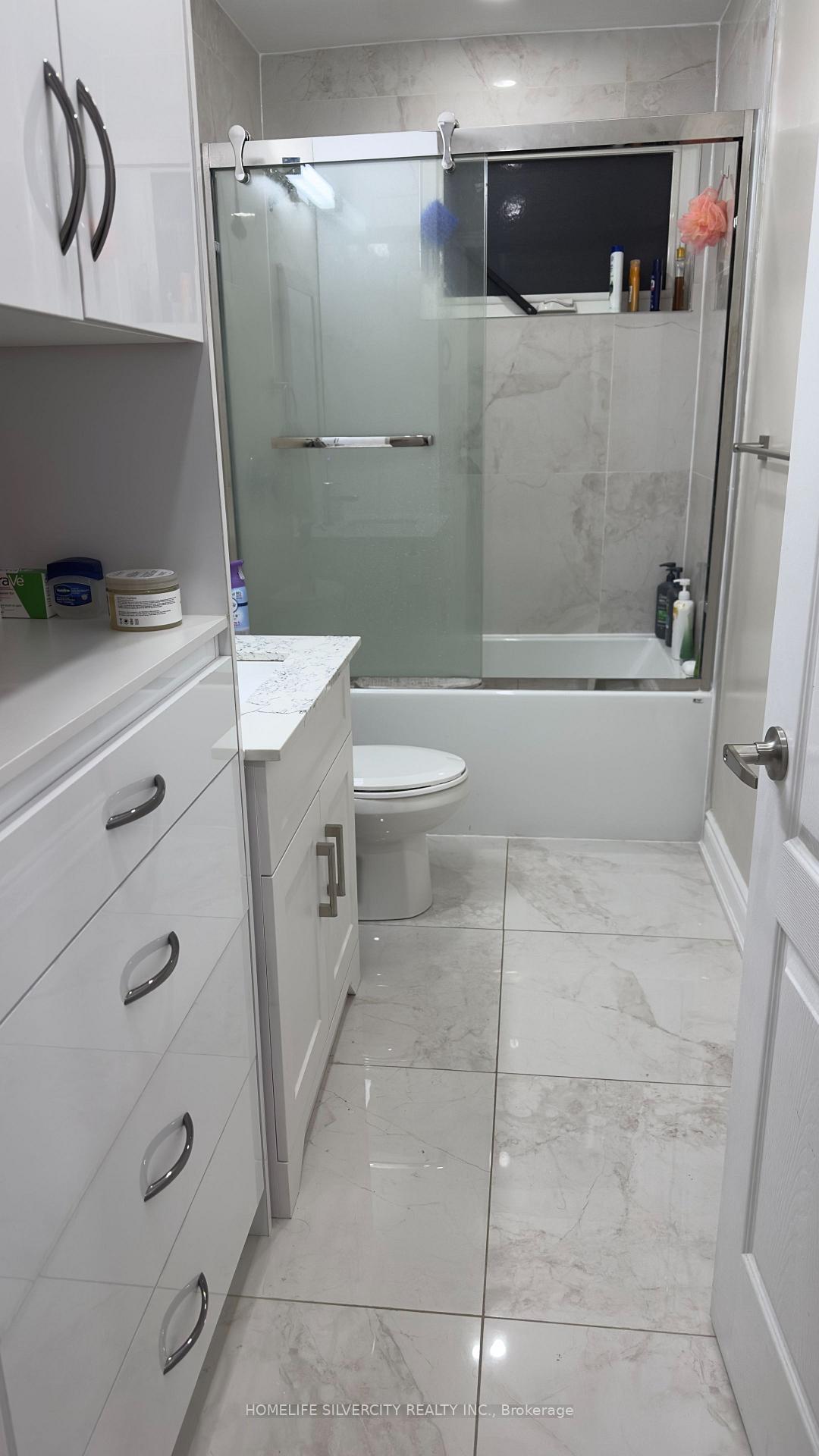 Photo 7 of 15 Brentwood Drive, Brampton, Avondale — HOMEH
